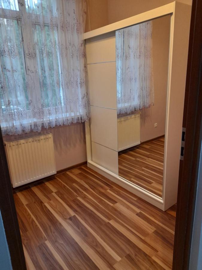 Апартаменти Mieszkanie Z Widokiem Na Park -Cieplice Slaskie Zdroj Єленя-Ґура Екстер'єр фото
